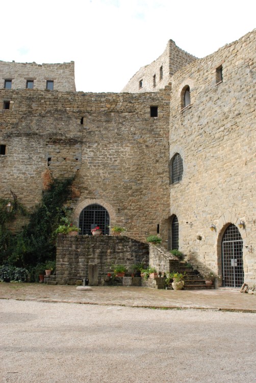 destination wedding planner castello di rosciano umbria italy 1
