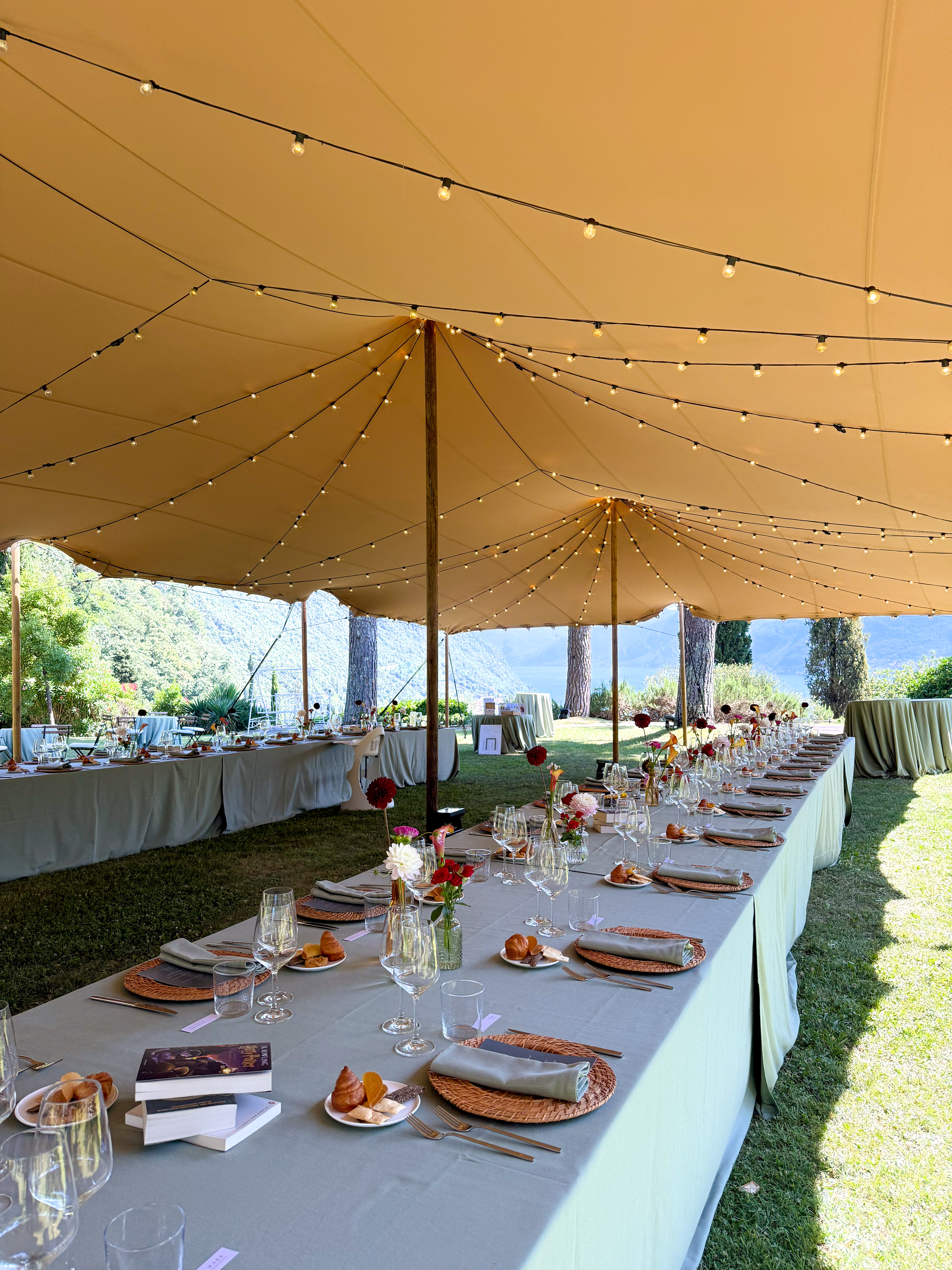 destination wedding planner castello di vezio lake como italy 11
